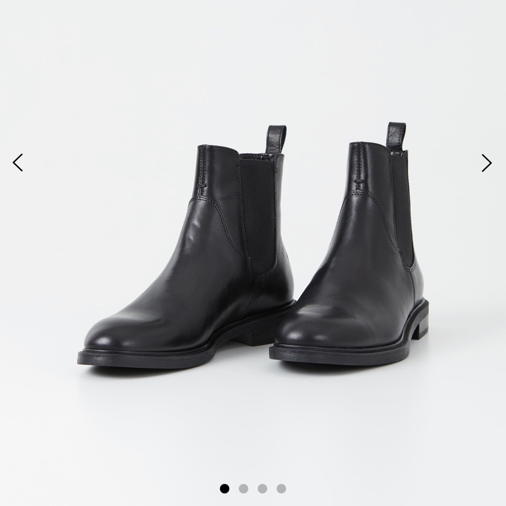 Vagabond Leather Chelsea Boots